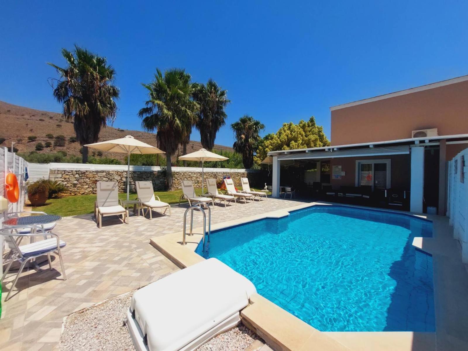 Villa Campos- Less Than 5-Min Walk To Kalivaki Beach Georgioupoli Exterior photo