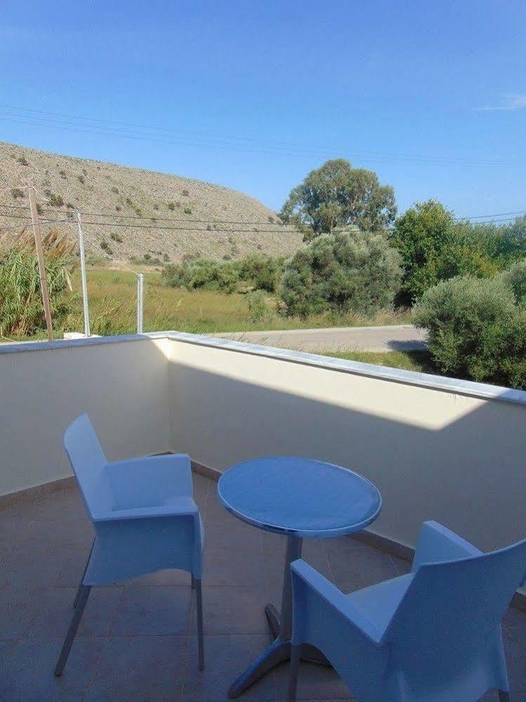 Villa Campos- Less Than 5-Min Walk To Kalivaki Beach Georgioupoli Exterior photo