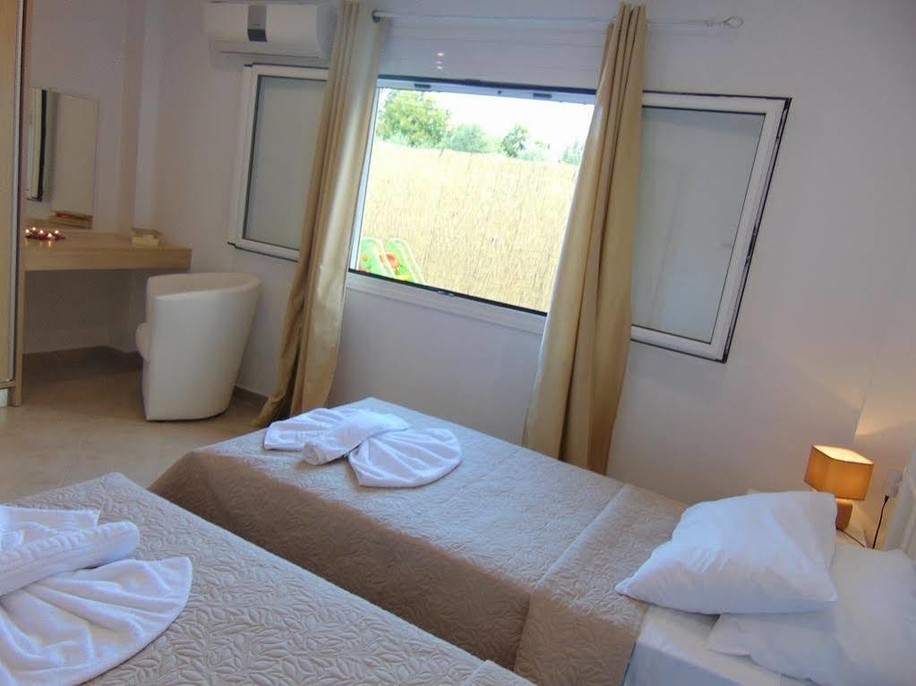 Villa Campos- Less Than 5-Min Walk To Kalivaki Beach Georgioupoli Exterior photo
