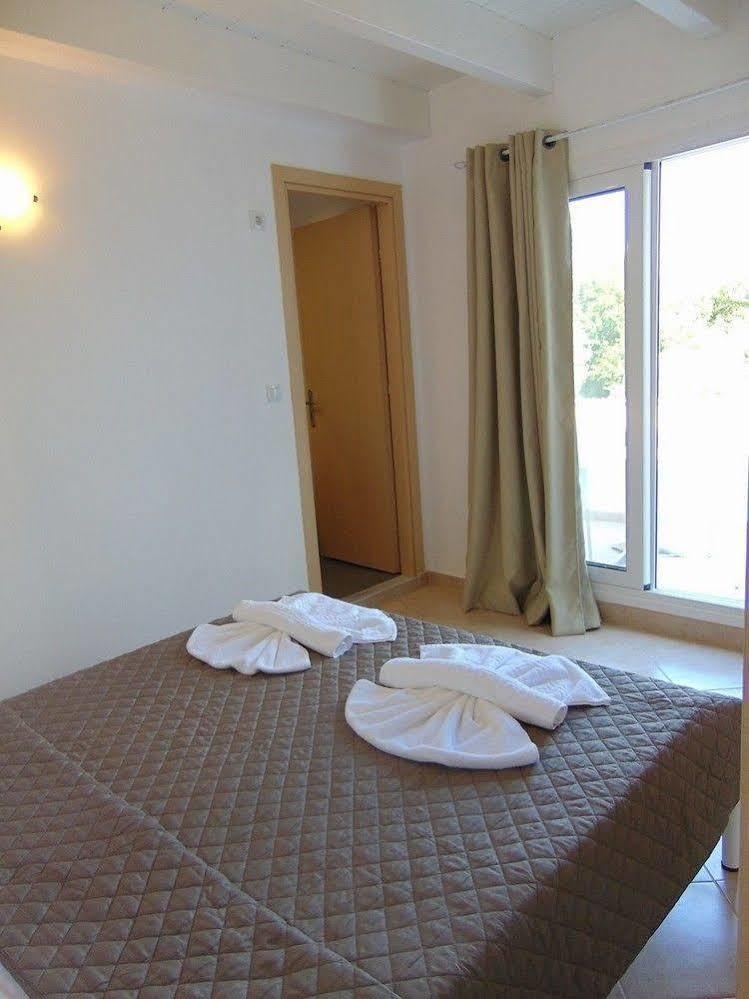 Villa Campos- Less Than 5-Min Walk To Kalivaki Beach Georgioupoli Exterior photo
